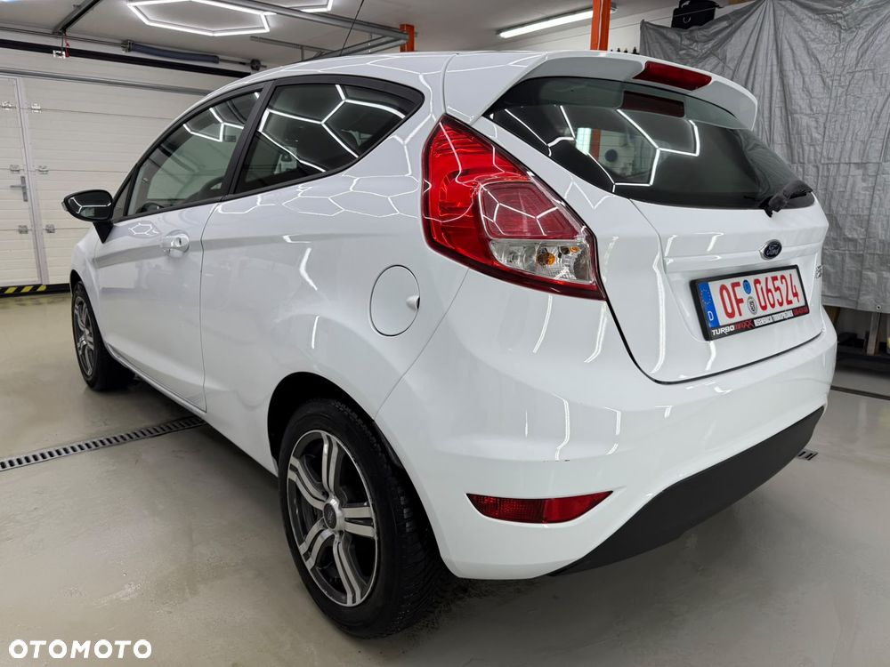 Ford Fiesta 1.25 Trend Edition - 12