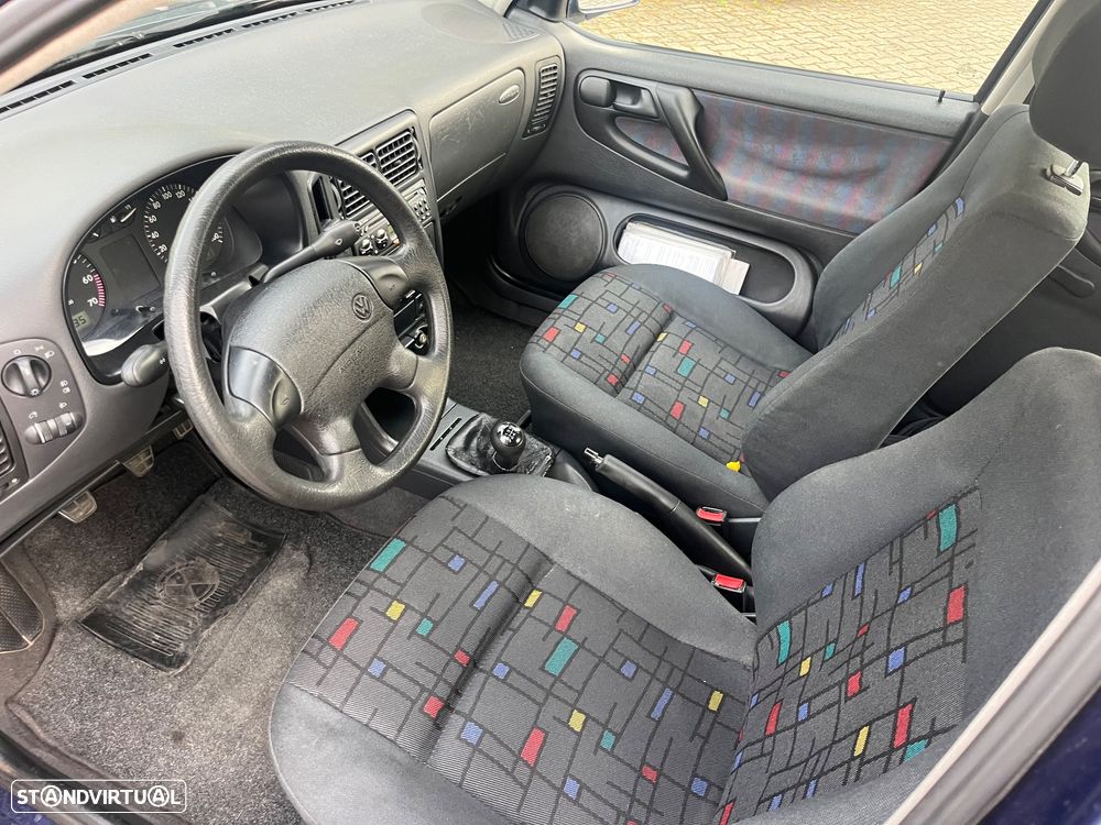 VW Polo 1.0 Confortline AC - 29