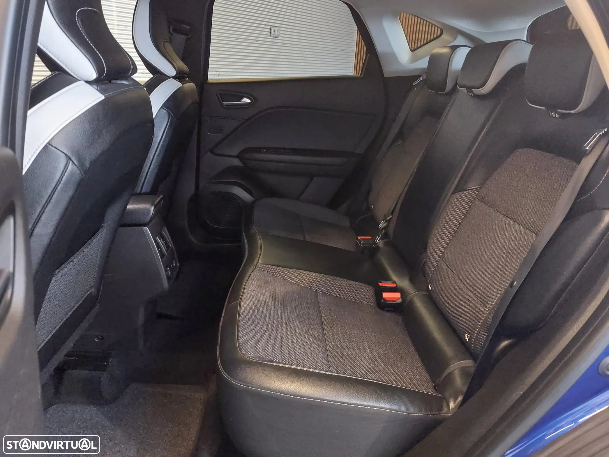 Renault Captur 1.0 TCe Exclusive Bi-Fuel - 13