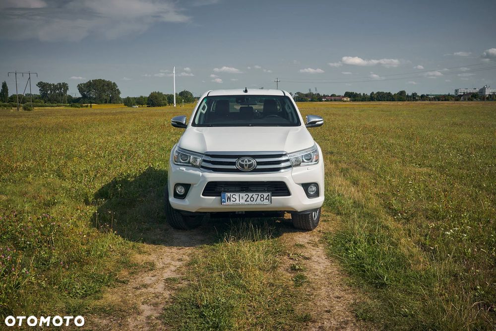 Toyota Hilux 2.4 D-4D Double Cab SR5 4x4 - 2