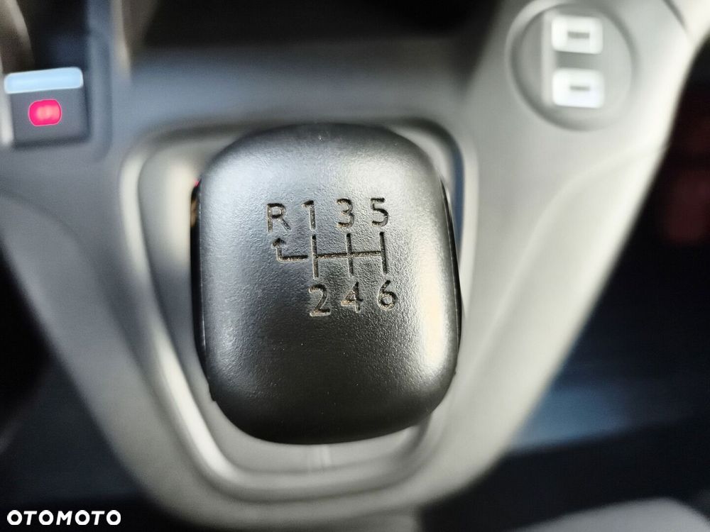 Toyota PROACE CITY - 19