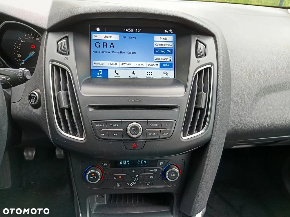 Ford Focus 1.0 EcoBoost STart-Stopp-System TITANIUM - 24
