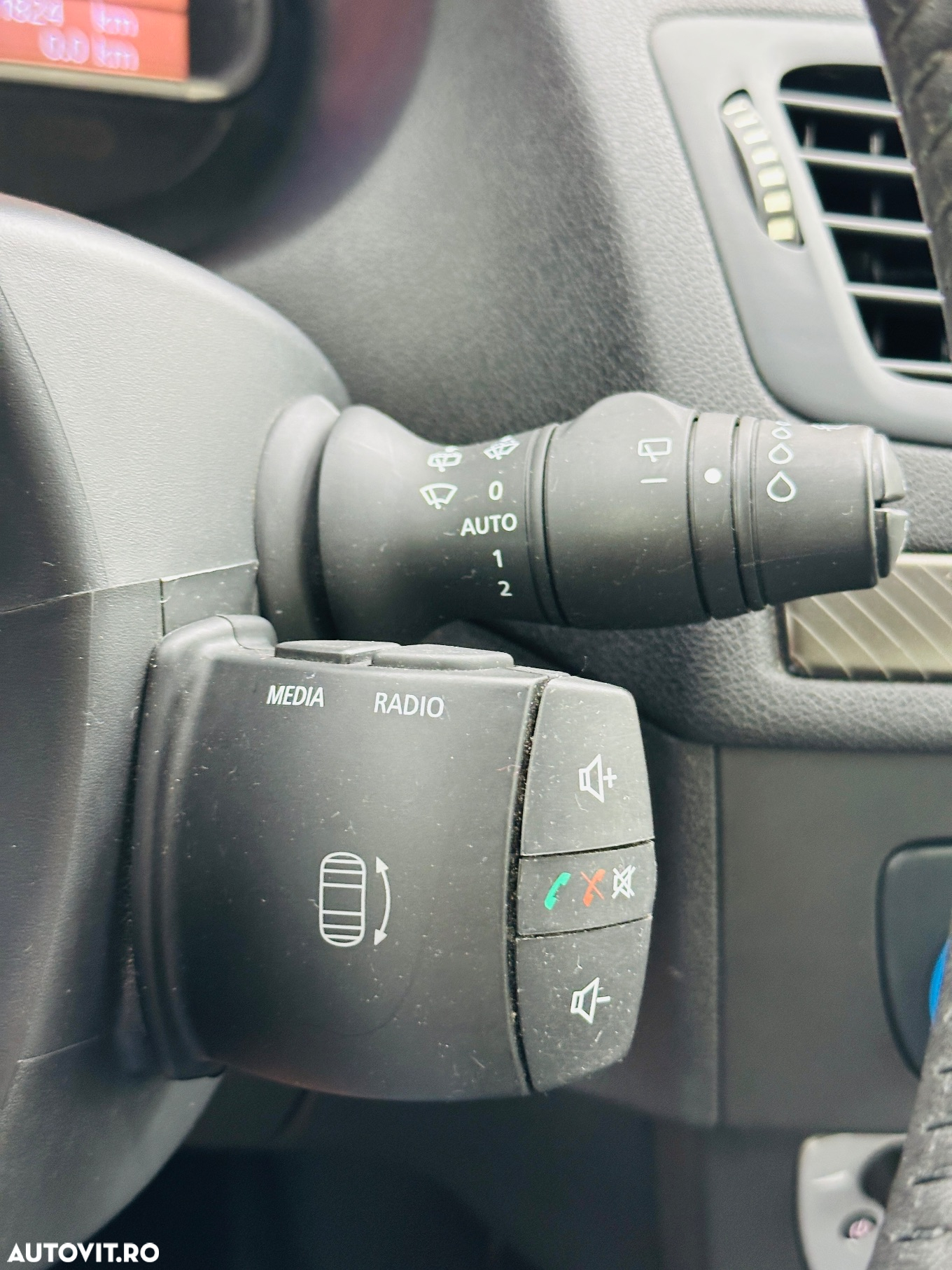 Renault Megane ENERGY dCi 90 EXPERIENCE - 27