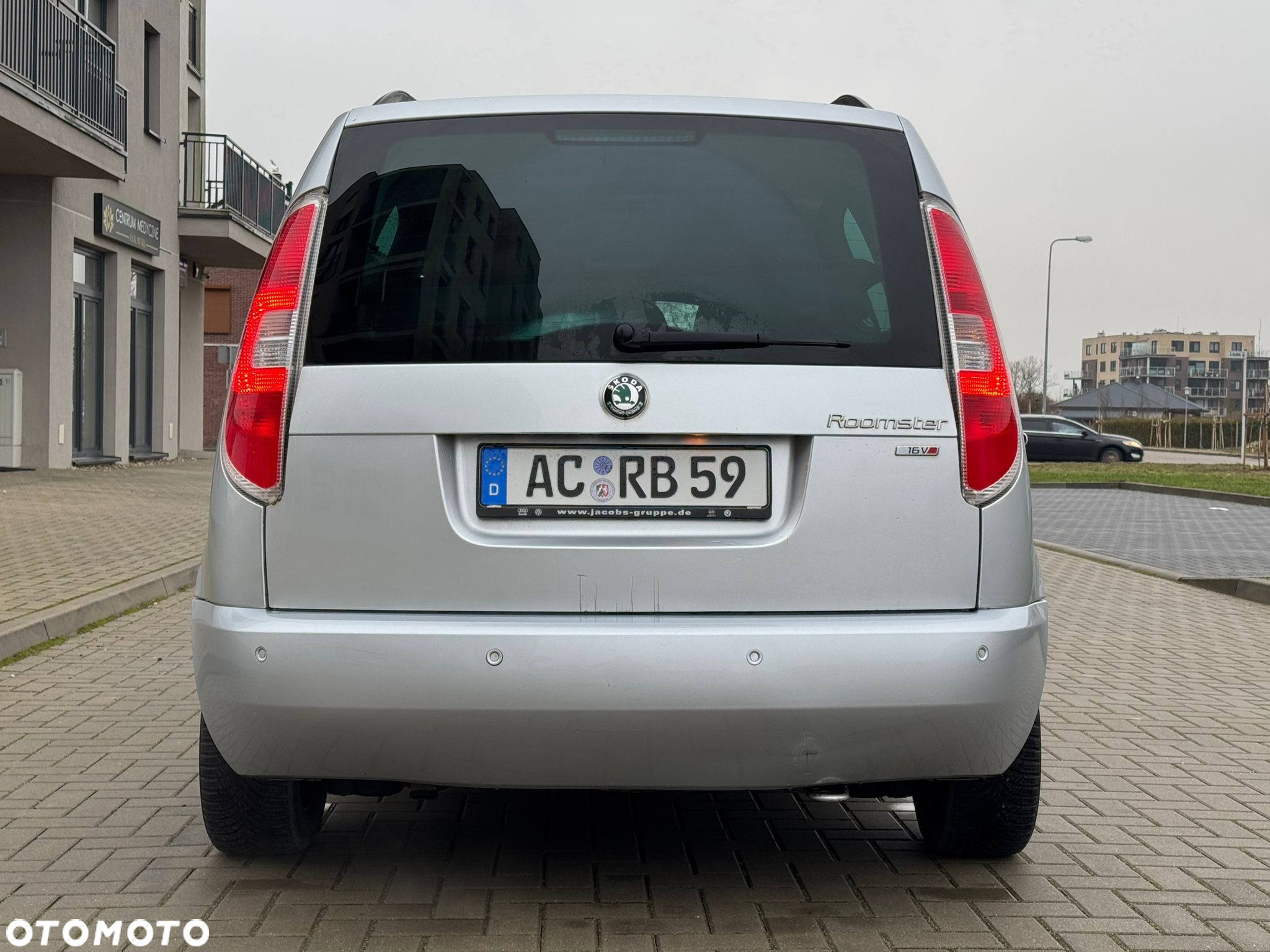Skoda Roomster 1.6 16V Comfort - 5