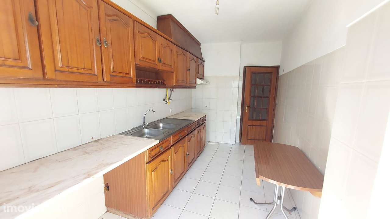 Apartamento T1 com garagem em Leiria - Grande imagem: 3/21