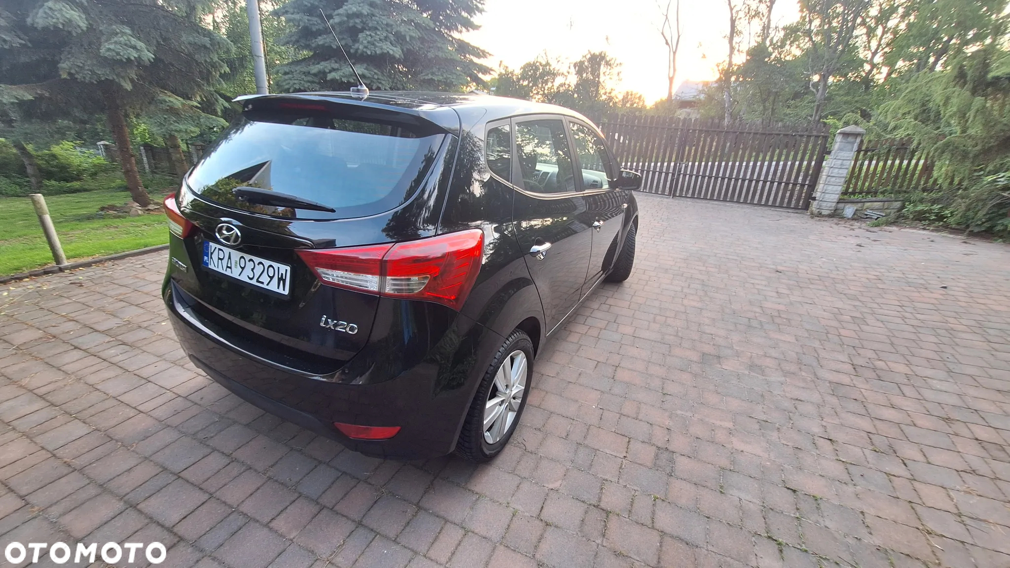 Hyundai ix20 1.4 Premium - 8