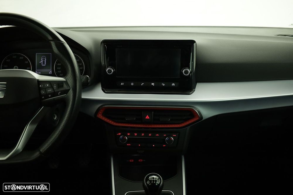 SEAT Arona 1.0 TSI FR - 9