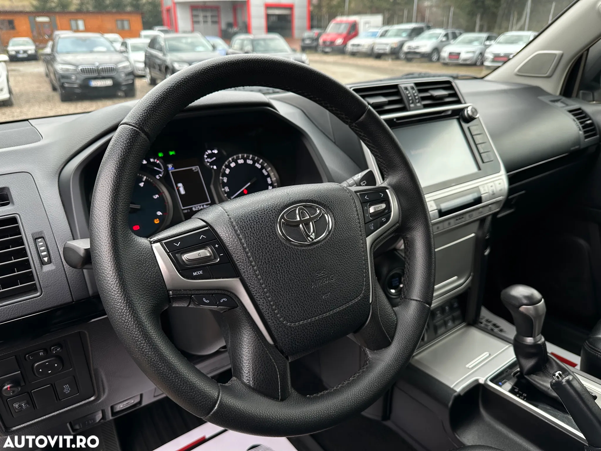 Toyota Land Cruiser 2.8 D-4D Automatik - 19