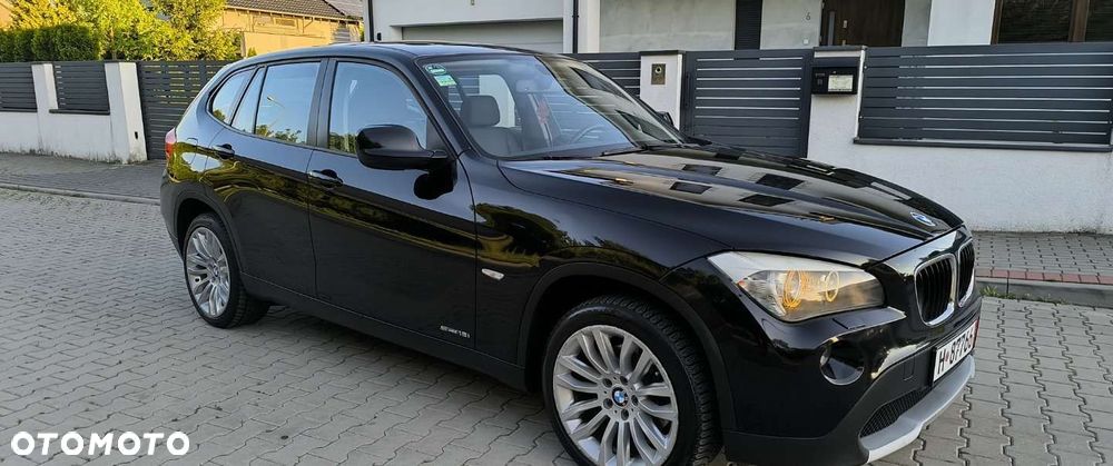 BMW X1 sDrive18i Sport Line - 27