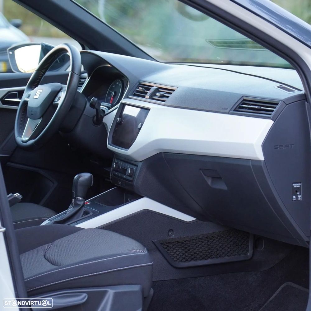 SEAT Arona 1.0 TSI Xcellence DSG - 25