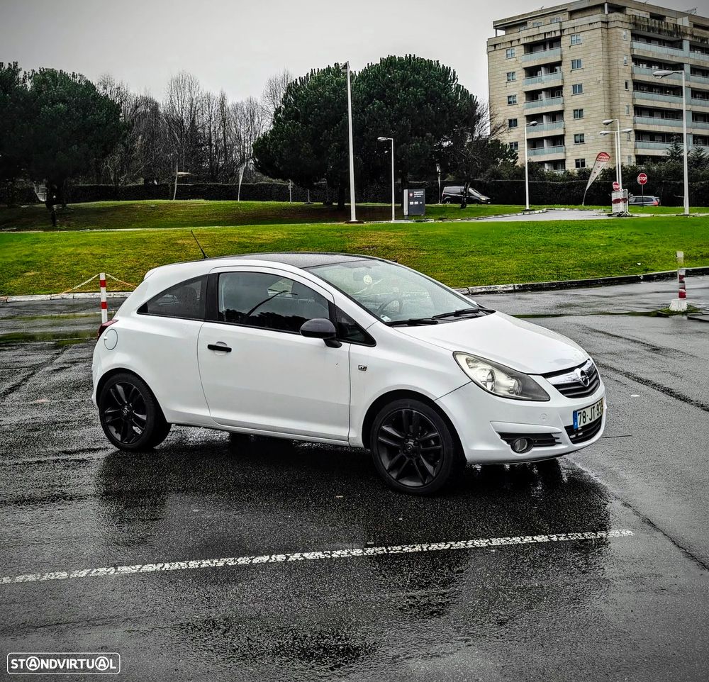 Opel Corsa 1.2 Black Edition 129g - 27
