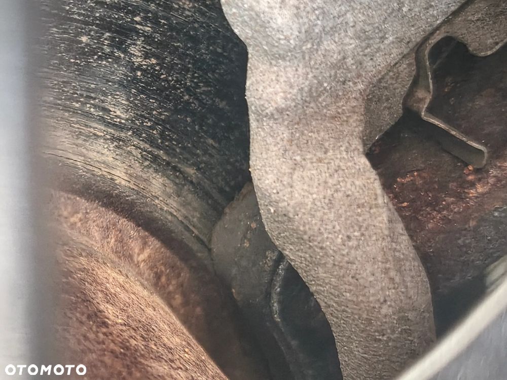 Skoda Yeti 1.4 TSI Adventure - 28