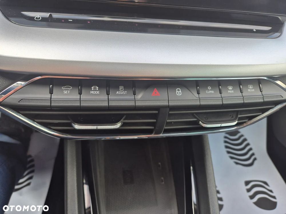 Skoda Octavia 2.0 TDI Essence DSG - 31