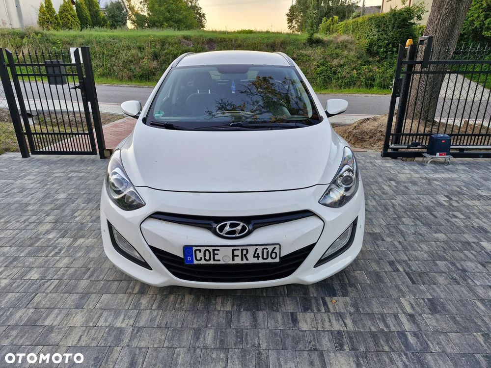 Hyundai i30 blue 1.6 CRDi YES Silver - 2