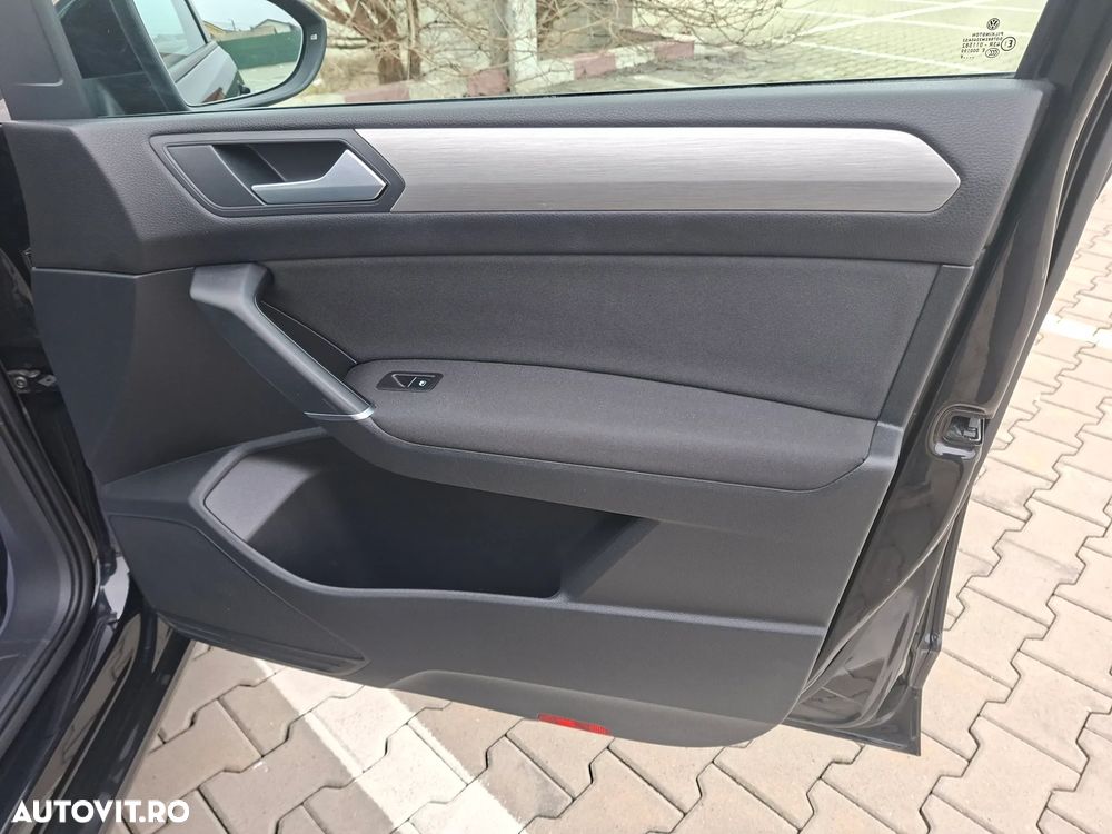Volkswagen Touran 1.6 TDI SCR (BlueMotion Technology) DSG Comfortline - 14