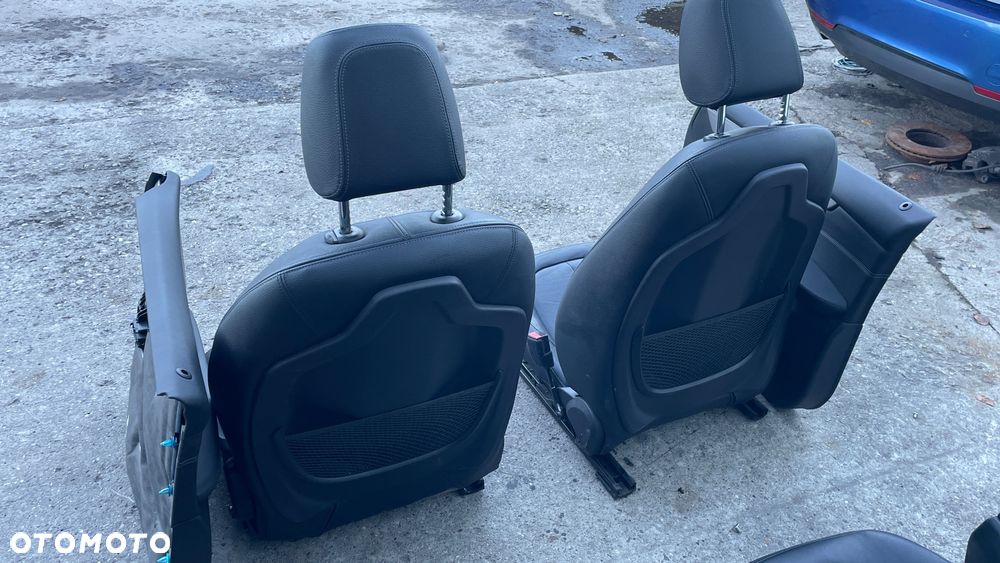 Bmw 2 active tourer f45 fotele kanapa boczki czarna tapicerka  skóra wentylowana - 6