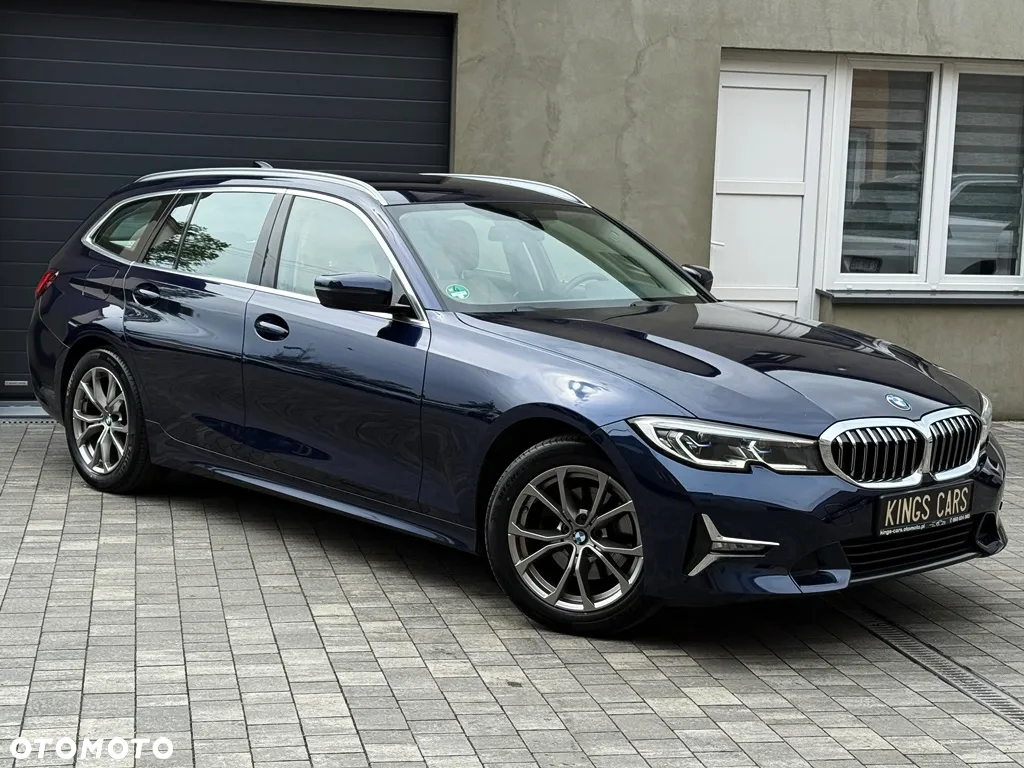 BMW Seria 3 320d Touring Luxury Line - 14