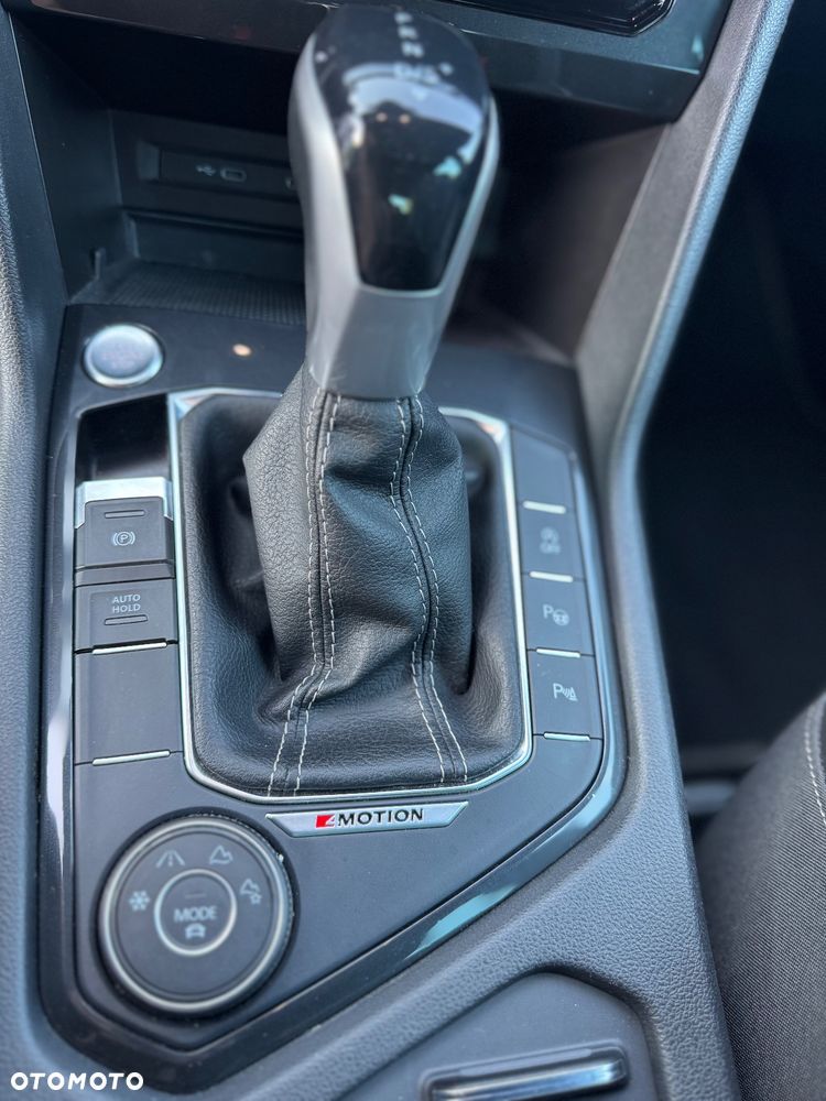 Volkswagen Tiguan Allspace 2.0 TSI 4Mot R-Line DSG - 9