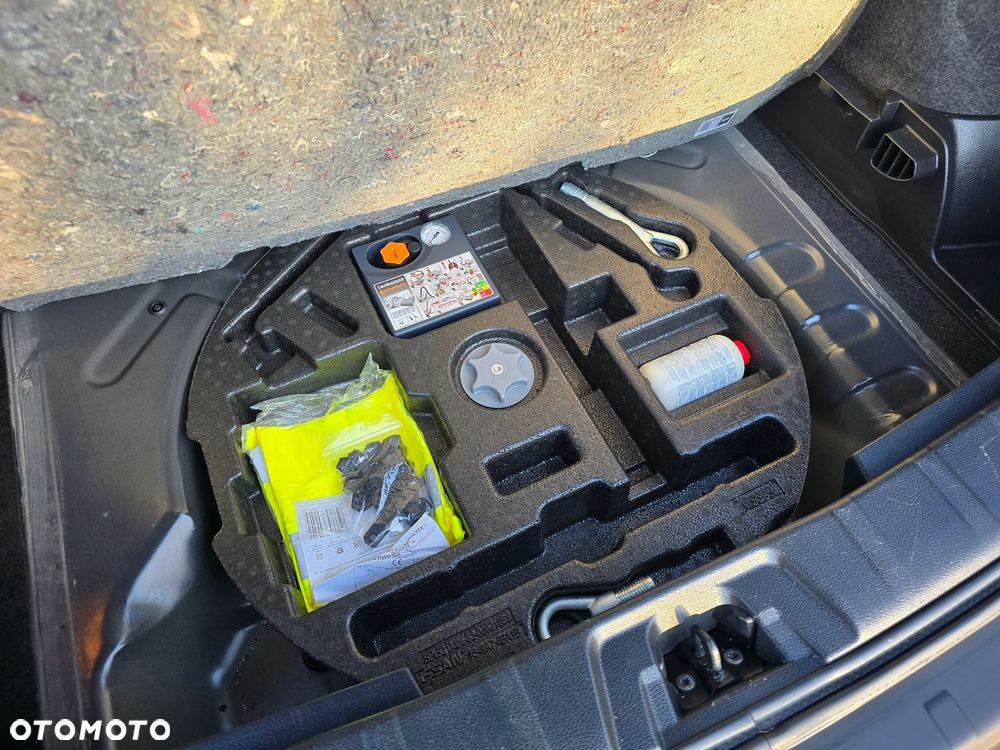 Nissan Qashqai 1.6 DIG-T Tekna - 14