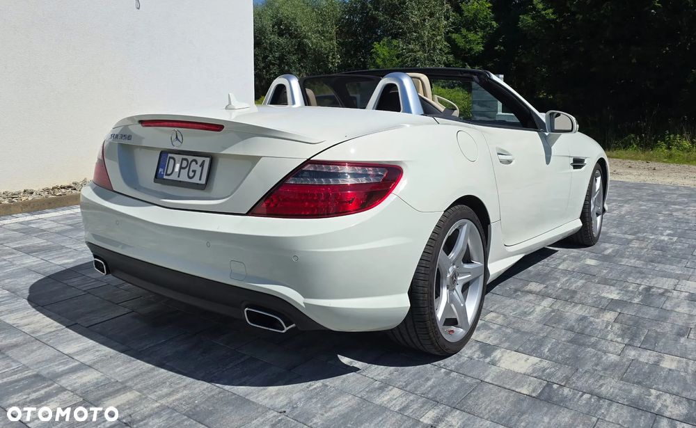 Mercedes-Benz SLK 350 - 9