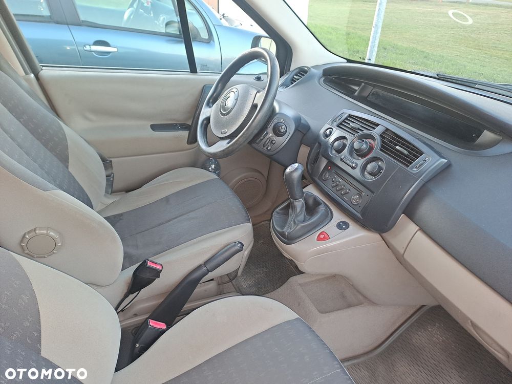 Renault Scenic - 5