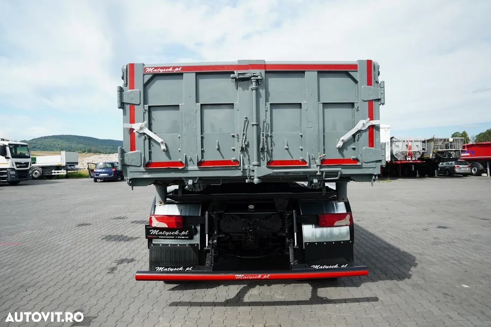 MAN TGS 35.420 / 8X4 / BASCULĂ CU 2 LATE - 6 M / LATERALĂ HIDROBRATĂ / BORDMATIC / VINCENT / EURO 6 - 21