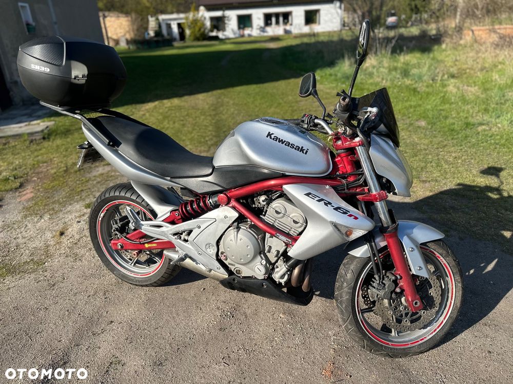 Kawasaki ER - 1
