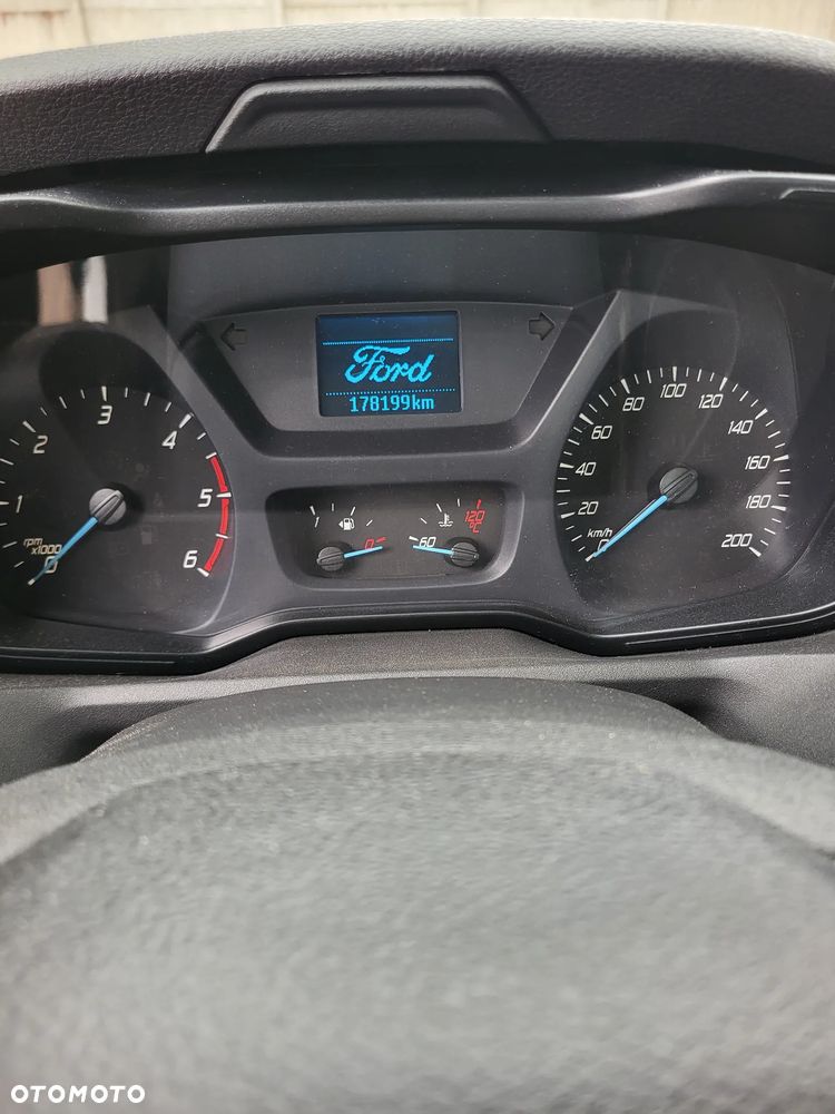 Ford Transit - 7
