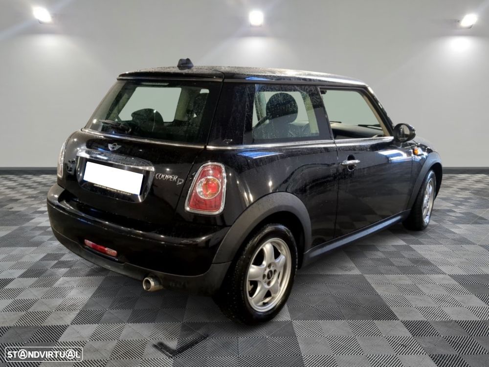 MINI 3 Portas - 8