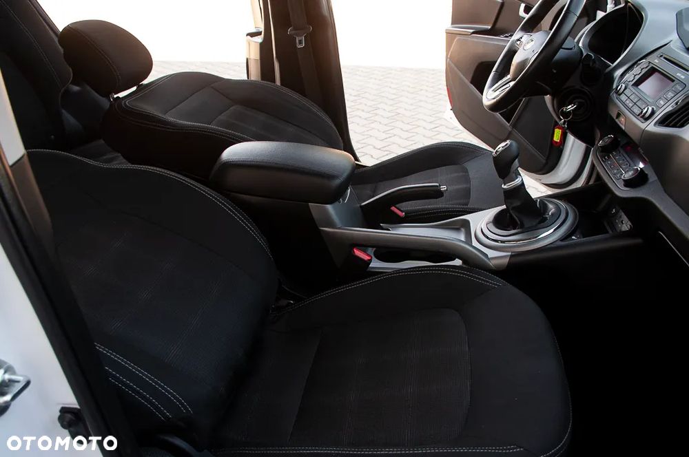 Kia Sportage 1.6 GDI L 2WD - 37