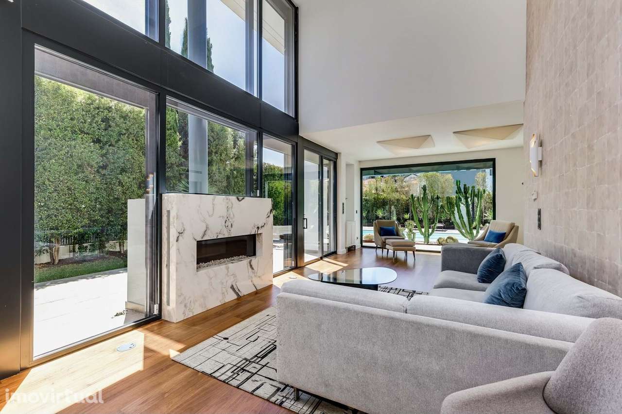 Moradia T5 de Luxo no Estoril — Exclusividade, Conforto e Estilo de Vi - Grande imagem: 3/60