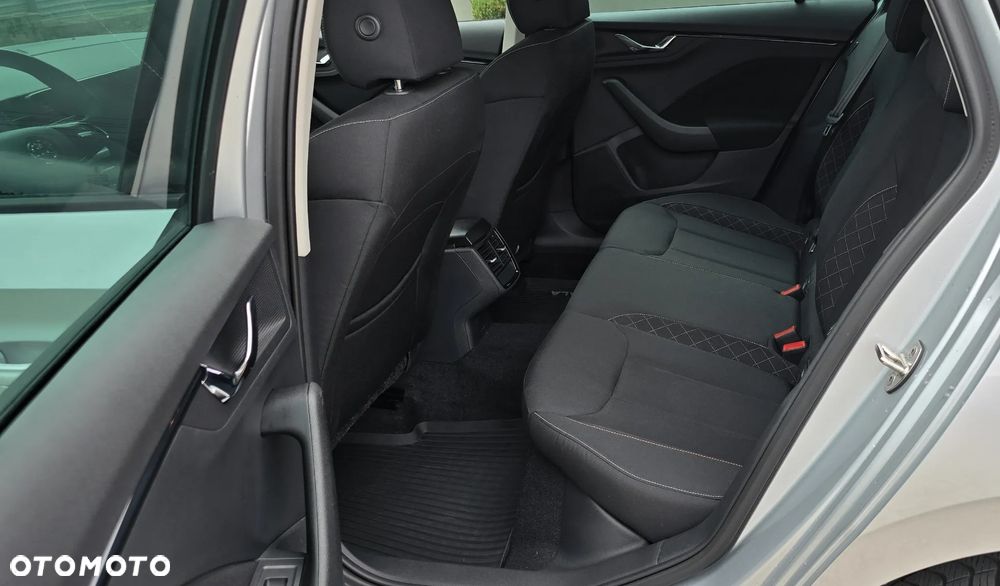 Skoda Scala 1.0 TSI Ambition - 10