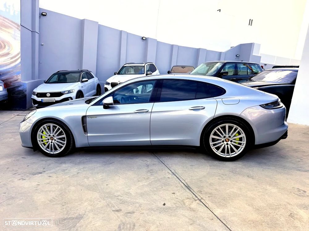 Porsche Panamera 4 E-Hybrid Platinum Edition - 6