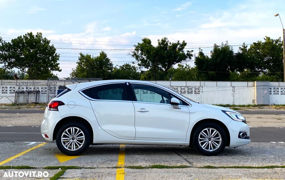 DS Automobiles DS 4 BlueHDi S&S EAT6 So Chic - 4