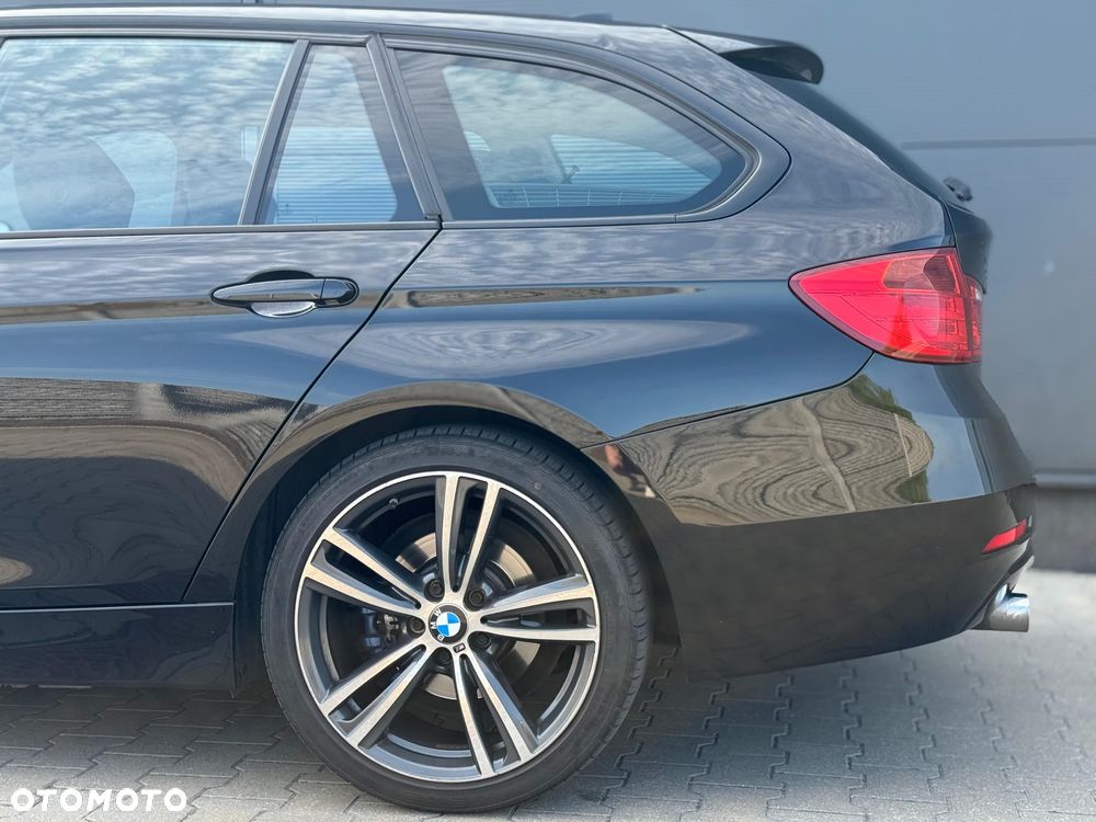 BMW Seria 3 320d - 19