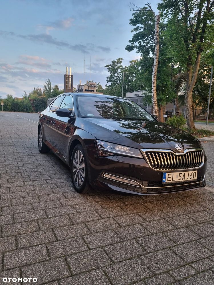 Skoda Superb 2.0 TDI SCR Style DSG - 3