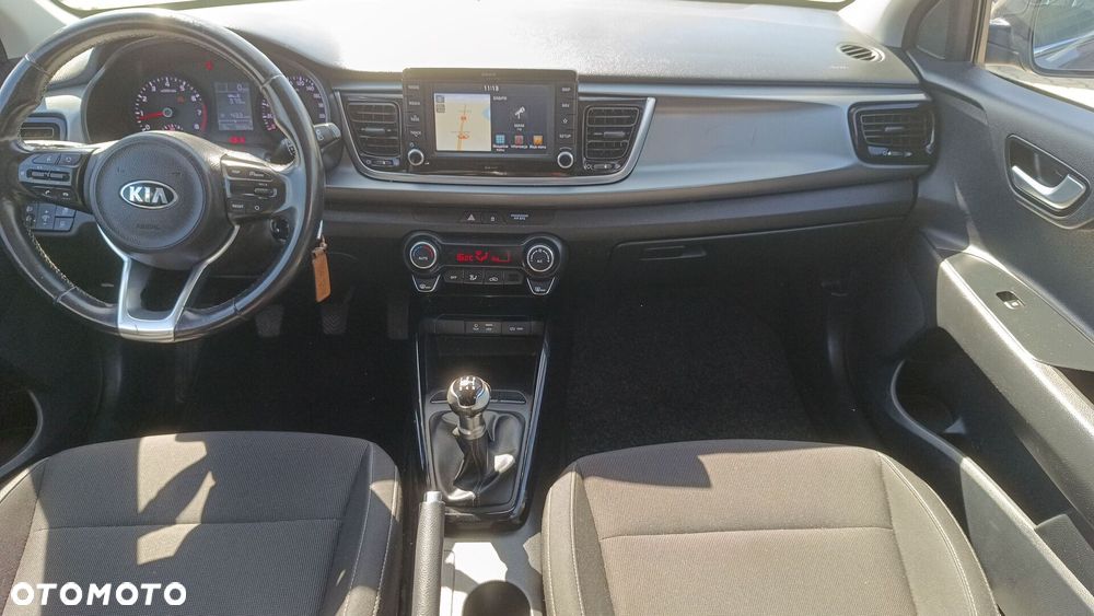 Kia Rio 1.2 L - 3