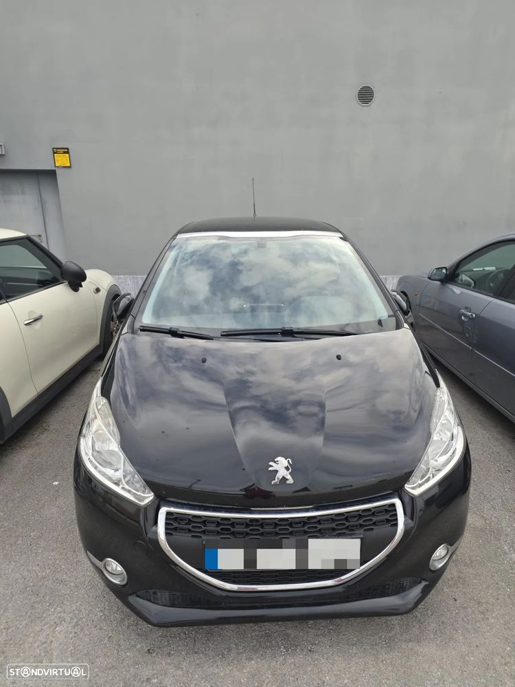 Peugeot 208 1.2 PureTech Allure - 2