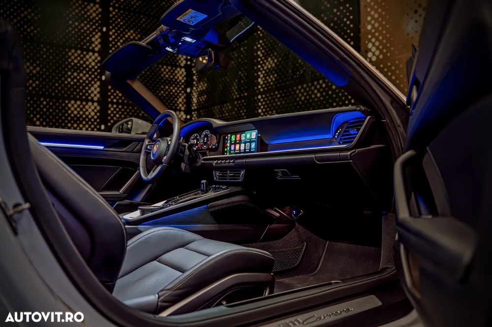 Porsche 911 Carrera PDK - 15