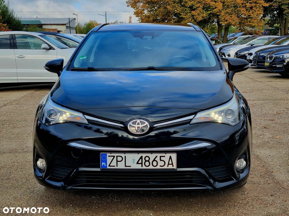 Toyota Avensis 1.8 Premium MS - 2