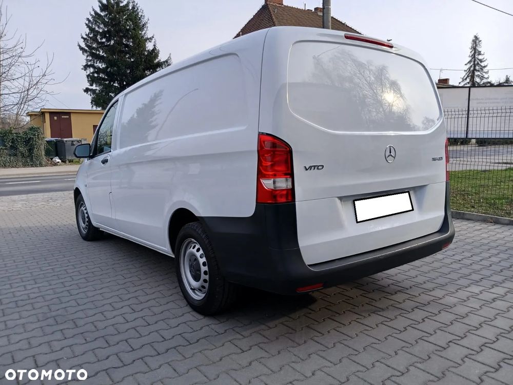 Mercedes-Benz VITO - 16