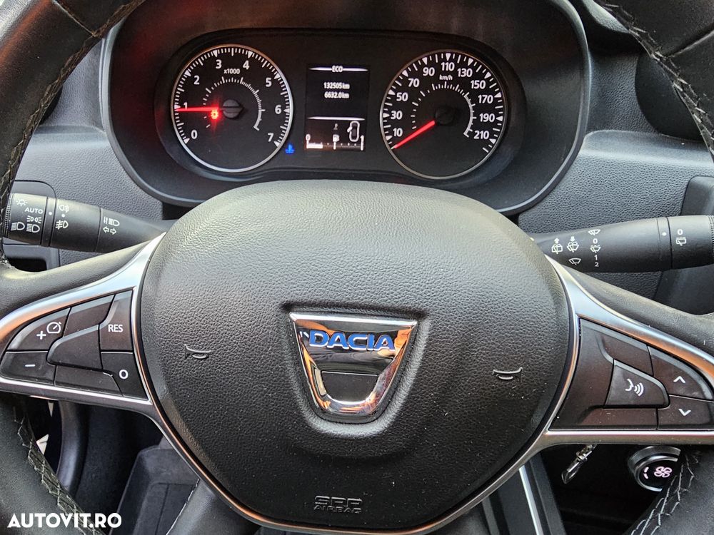 Dacia Duster dCi 110 FAP 4x4 Prestige - 16