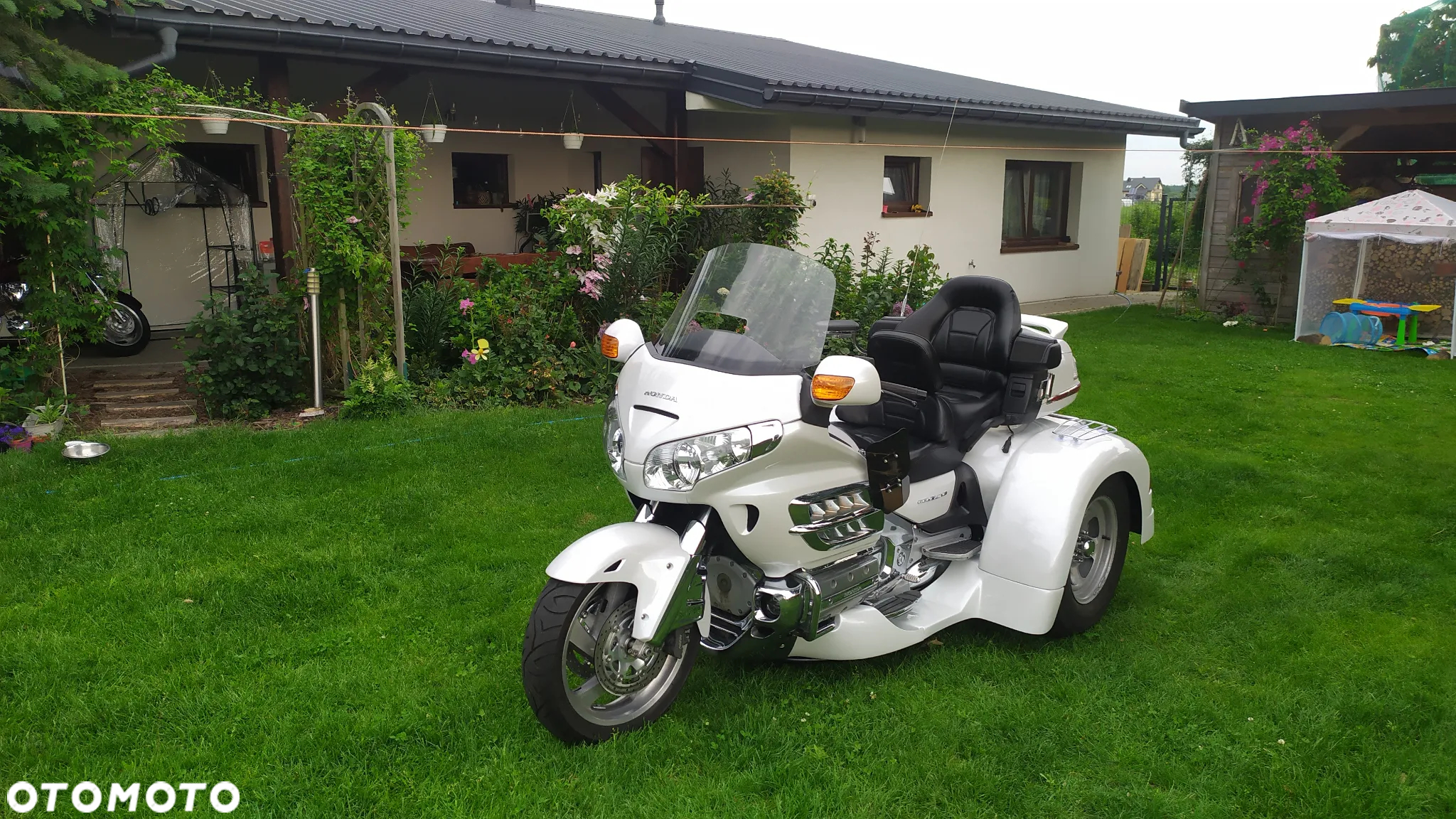 Honda GL - 9