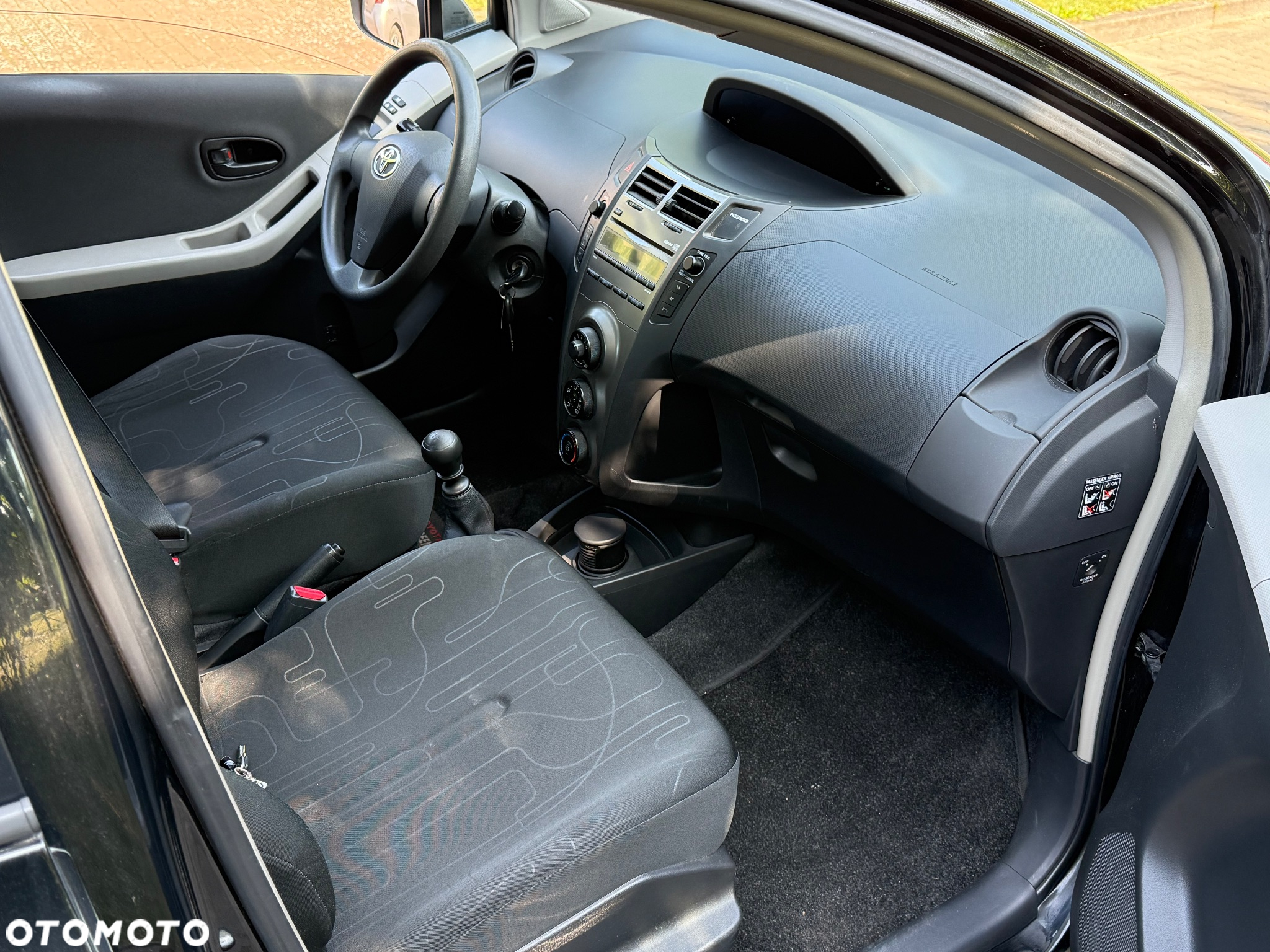 Toyota Yaris 1.33 Prestige - 6