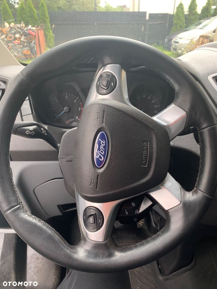 Ford Transit - 13