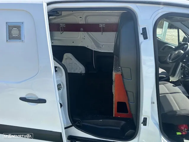 Citroën BERLINGO 3 LUG. - 8