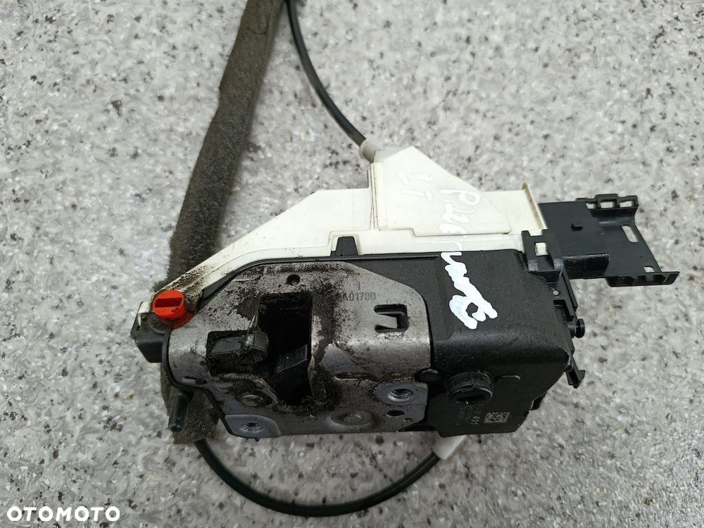 ZAMEK DRZWI PRZESUWNYCH LEWYCH CITROEN BERLINGO II PSA828421 9682100777 - 3