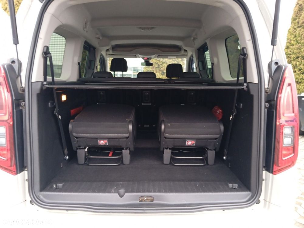 Toyota Proace City Verso 1.2 D-4T Business - 18