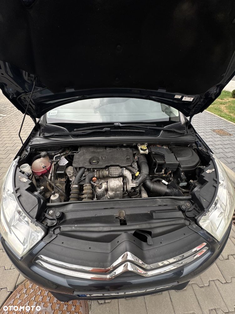 Citroën C4 1.6 HDi Seduction - 14