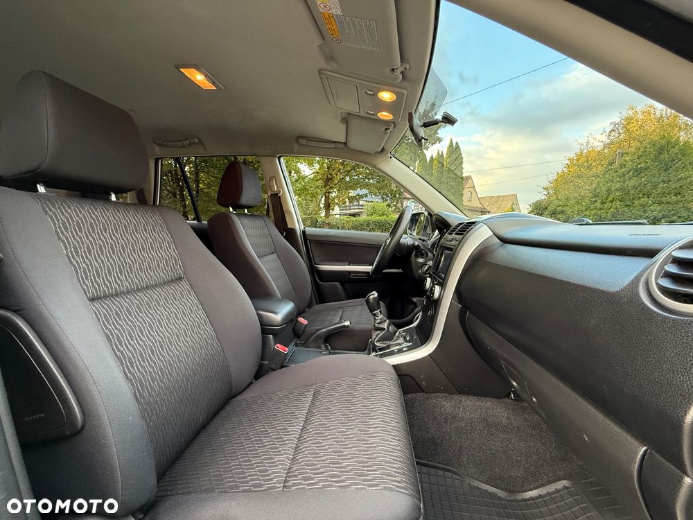 Suzuki Grand Vitara 2.4 Elegance EU5 - 21